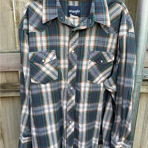 Wrangler Men's Navy & Green Plaid Pearl Snap Shirt